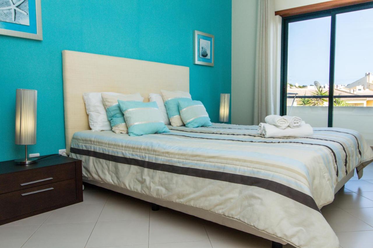 Family Apartment - Pool And Garden & Playground & Beach & Albufeira Luaran gambar