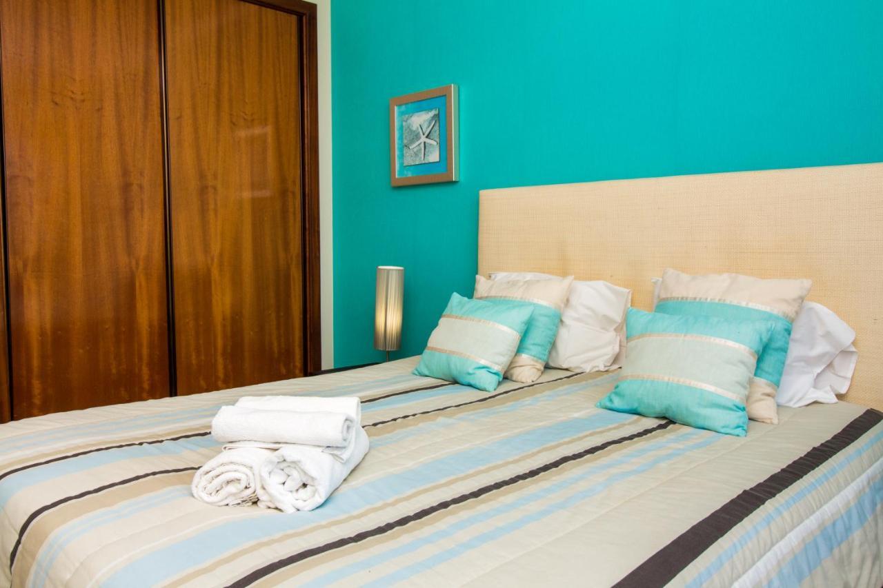 Family Apartment - Pool And Garden & Playground & Beach & Albufeira Luaran gambar